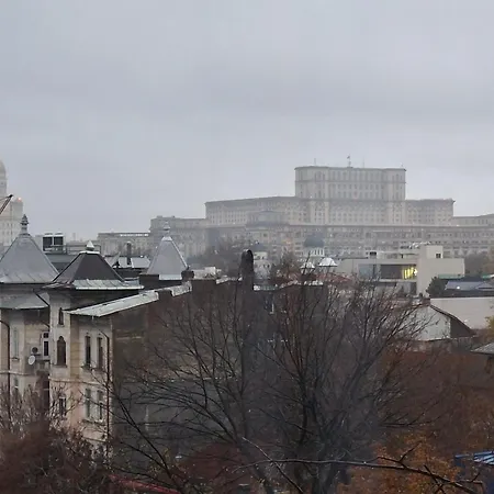 Apartment Parliament View 2br Heart Of Free Minibar Bucharest