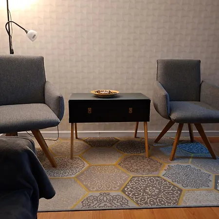 Parliament View 2br Heart Of Free Minibar Appartement