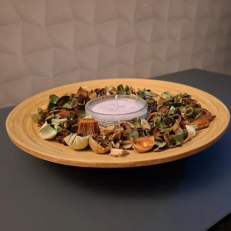 Parliament View 2br Heart Of Free Minibar Appartement Bucarest