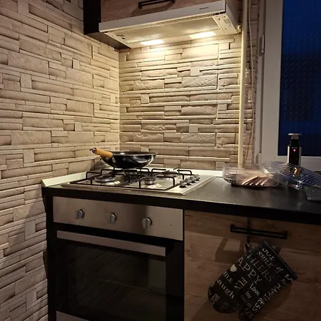 Parliament View 2br Heart Of Free Minibar * Bucarest