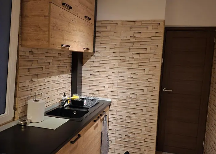 Parliament View 2br Heart Of Free Minibar Апартаменты *